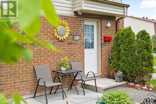 41C FORESTER CRESCENT  Ottawa, ON K2H 8Y3
