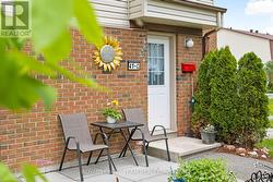 41C FORESTER CRESCENT Ottawa, ON K2H 8Y3