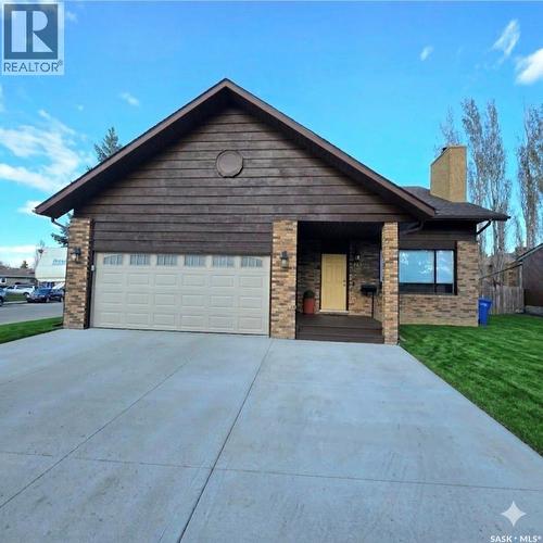 868 Conroy PLACE  Prince Albert, SK S6V 6Y7