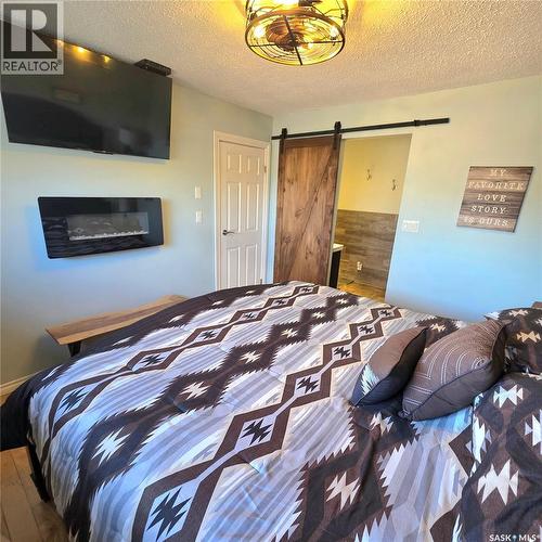 868 Conroy Place, Prince Albert, SK - Indoor Photo Showing Bedroom