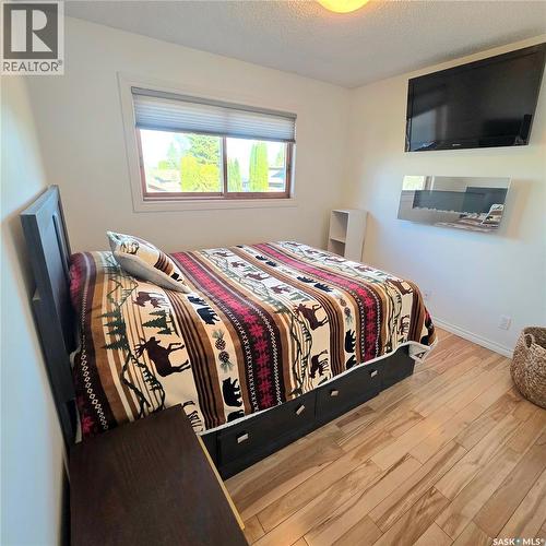 868 Conroy Place, Prince Albert, SK - Indoor Photo Showing Bedroom