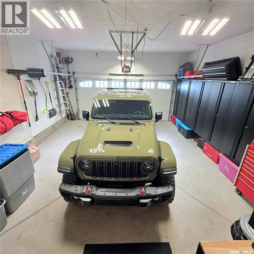 868 Conroy Place, Prince Albert, SK - Indoor Photo Showing Garage