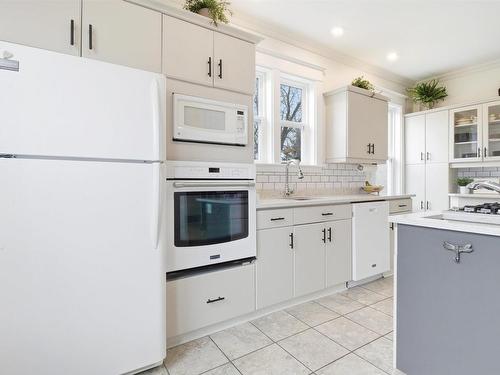 11659 Highway 16, Boylston, NS 