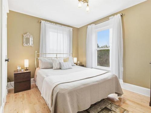 11659 Highway 16, Boylston, NS 