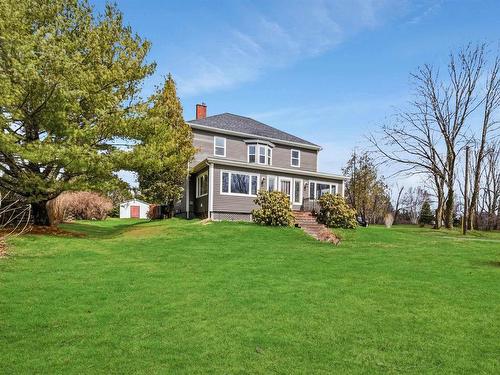 11659 Highway 16, Boylston, NS 