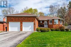 101 PEEL STREET Penetanguishene, ON L9M 1C3