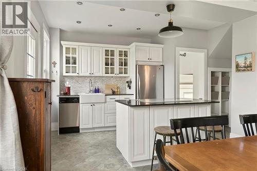 116 Homewood Avenue, Hamilton, ON - Indoor