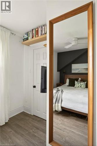 116 Homewood Avenue, Hamilton, ON - Indoor Photo Showing Bedroom