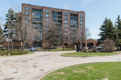 401-1460 Portage AVE  Winnipeg, MB R3G 3M9