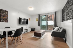 Salon - 