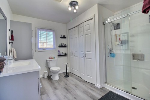 Salle de bains - 35 Rue Principale, Moffet, QC 