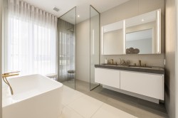 Master Bathroom - 