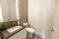 Powder room - 
