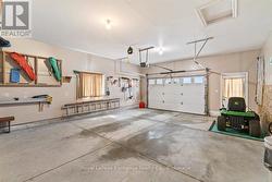 1.5 car garage - 