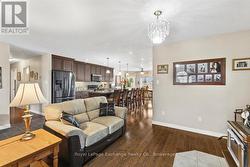 Sitting room flows into kitchen - 