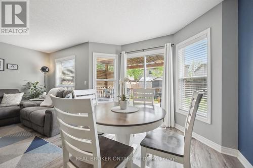 Living/Dining - 511 Dansbury Drive, Waterloo, ON - Indoor Photo Showing Dining Room