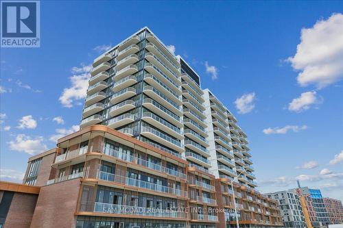 912 - 220 MISSINNIHE WAY  Mississauga, ON L5H 0A9