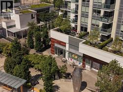 1611 CAPILANO ROAD  North Vancouver, BC V7P 3B4