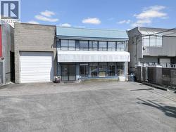 1520 RICHMOND STREET  North Vancouver, BC V7J 1B2