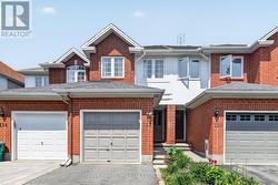 122 SCOUT STREET  Ottawa, ON K2C 4E2