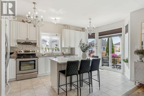 278 Kiwanis Court, Ottawa, ON - Indoor Photo Showing Kitchen With Stainless Steel Kitchen With Upgraded Kitchen