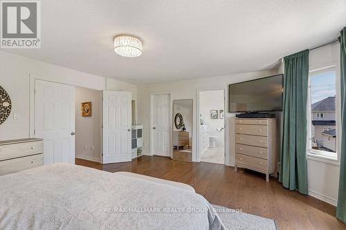 278 Kiwanis Court, Ottawa, ON - Indoor Photo Showing Bedroom