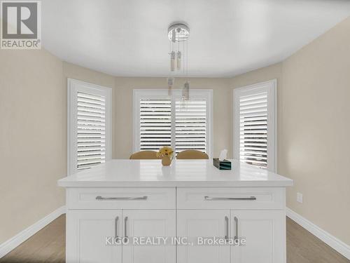 16 Glennie Court, Cambridge, ON - Indoor Photo Showing Other Room