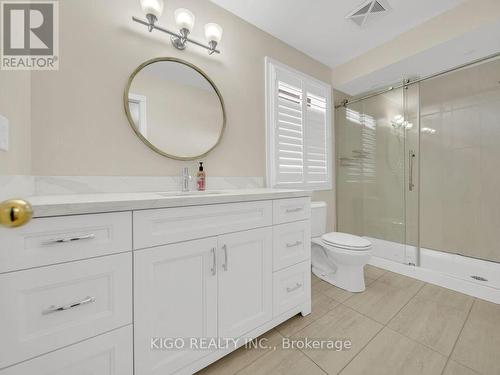16 Glennie Court, Cambridge, ON - Indoor Photo Showing Bathroom