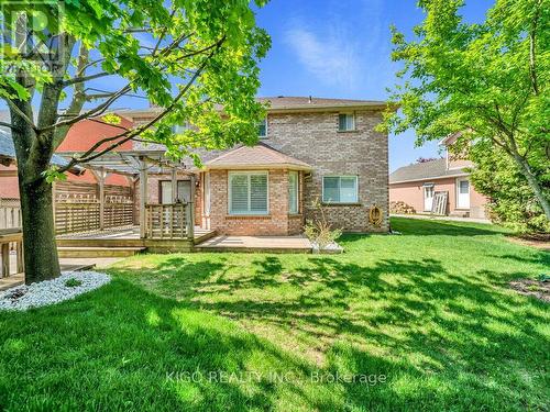 16 Glennie Court, Cambridge, ON - Outdoor