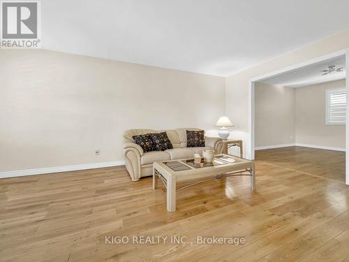 16 Glennie Court, Cambridge, ON - Indoor