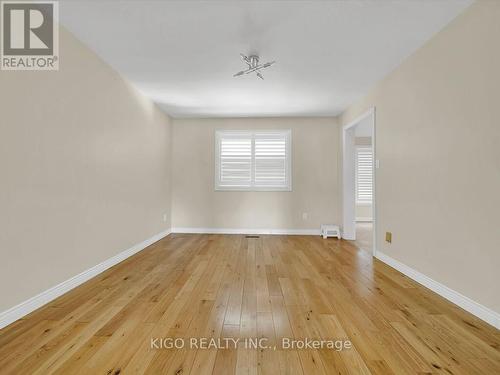 16 Glennie Court, Cambridge, ON - Indoor Photo Showing Other Room