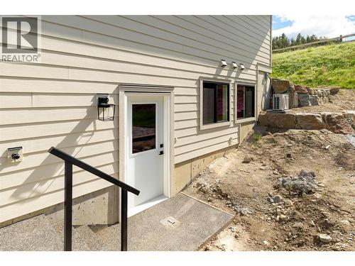 2125 Montenegro Drive, Kelowna, BC - Outdoor With Exterior