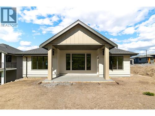 2125 Montenegro Drive, Kelowna, BC - Outdoor