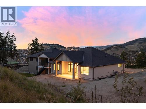 2125 Montenegro Drive, Kelowna, BC - Outdoor