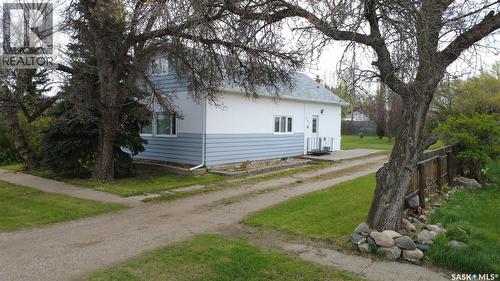 205 Warwick Street, Neville, SK - Outdoor