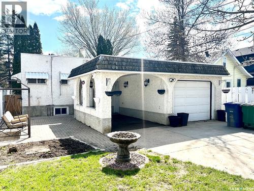 721 H Avenue S, Saskatoon, SK - Outdoor