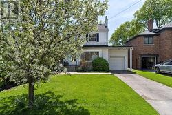 5 DELHI AVENUE  Toronto, ON M5M 3B5