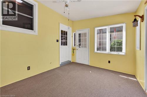 16 Brodick Street, Hamilton, ON - Indoor Photo Showing Other Room