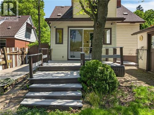 16 Brodick Street, Hamilton, ON - Outdoor
