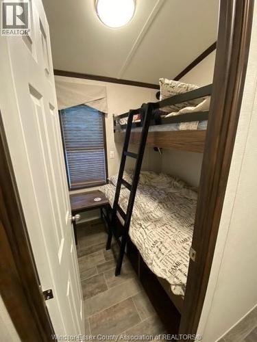 22 Poplar Lane, Leamington, ON - Indoor