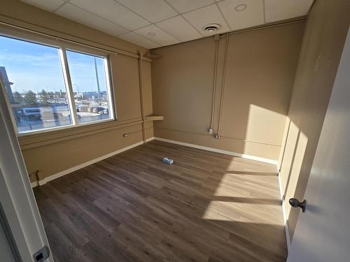 2031-90B Street Sw, Edmonton, AB 