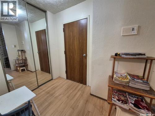 16 228 3Rd Street, Weyburn, SK - Indoor Photo Showing Other Room