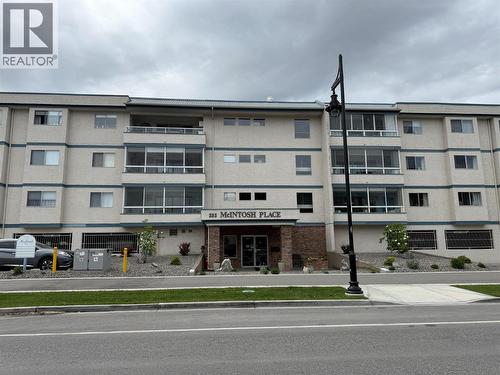 255 McIntosh Road Unit# 208  Kelowna, BC V1X 2C5