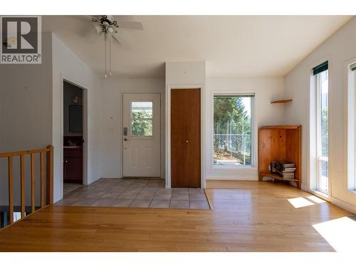 6728 3A Highway, Nelson, BC - Indoor Photo Showing Other Room