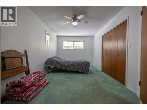 6728 3A Highway, Nelson, BC - Indoor Photo Showing Bedroom
