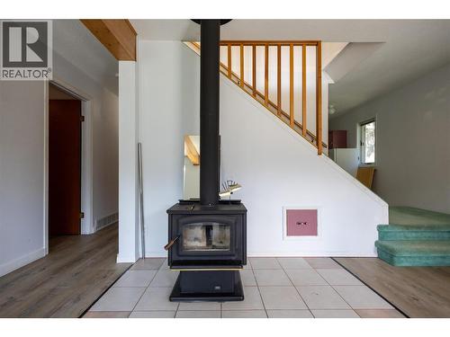 6728 3A Highway, Nelson, BC - Indoor With Fireplace