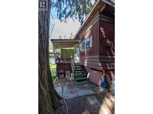 6728 3A Highway, Nelson, BC - Outdoor