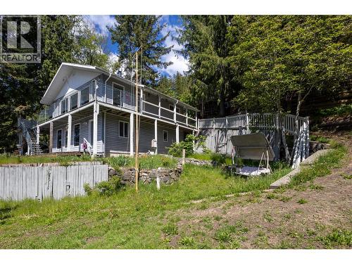 6728 3A Highway, Nelson, BC - Outdoor With Deck Patio Veranda