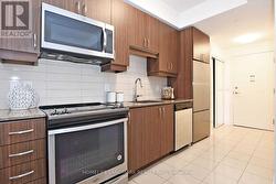 NW-201 - 9201 YONGE STREET Richmond Hill, ON L4C 6Z2