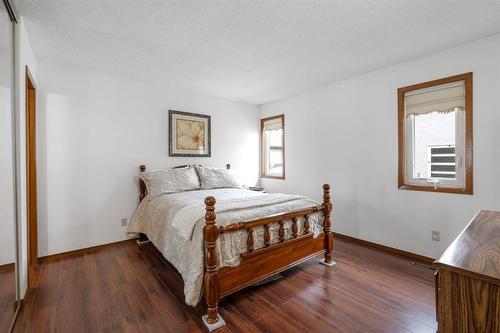 140 Tallman Street, Winnipeg, MB - Indoor Photo Showing Bedroom